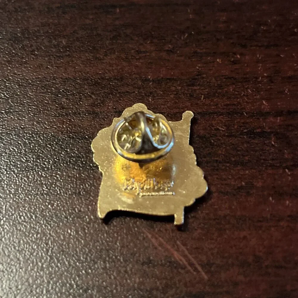 McDonald's American‎ Flag Employee Lapel Hat Pin